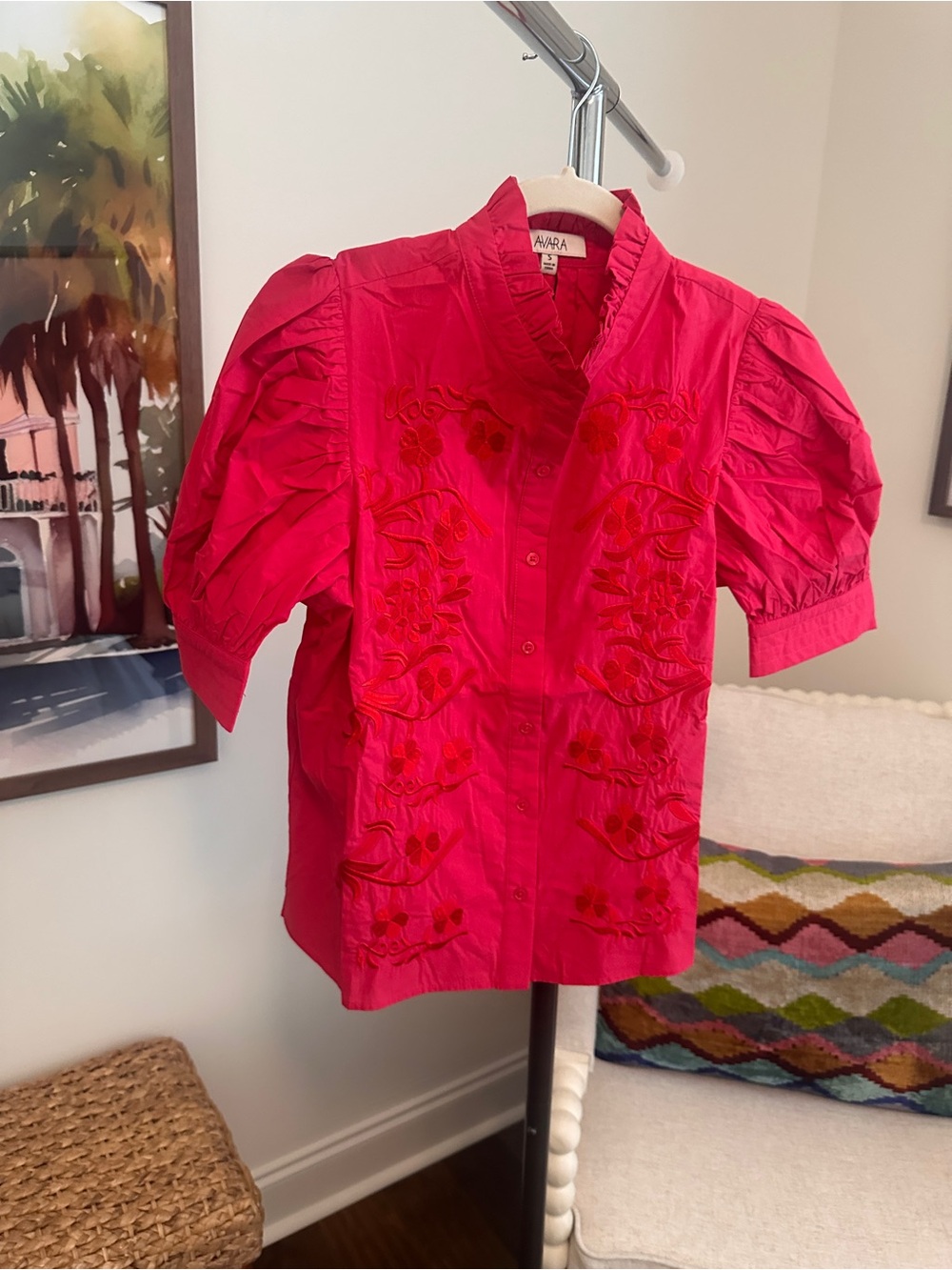 Avara Embroidered Puff-Sleeve Shirt in Bright Pink